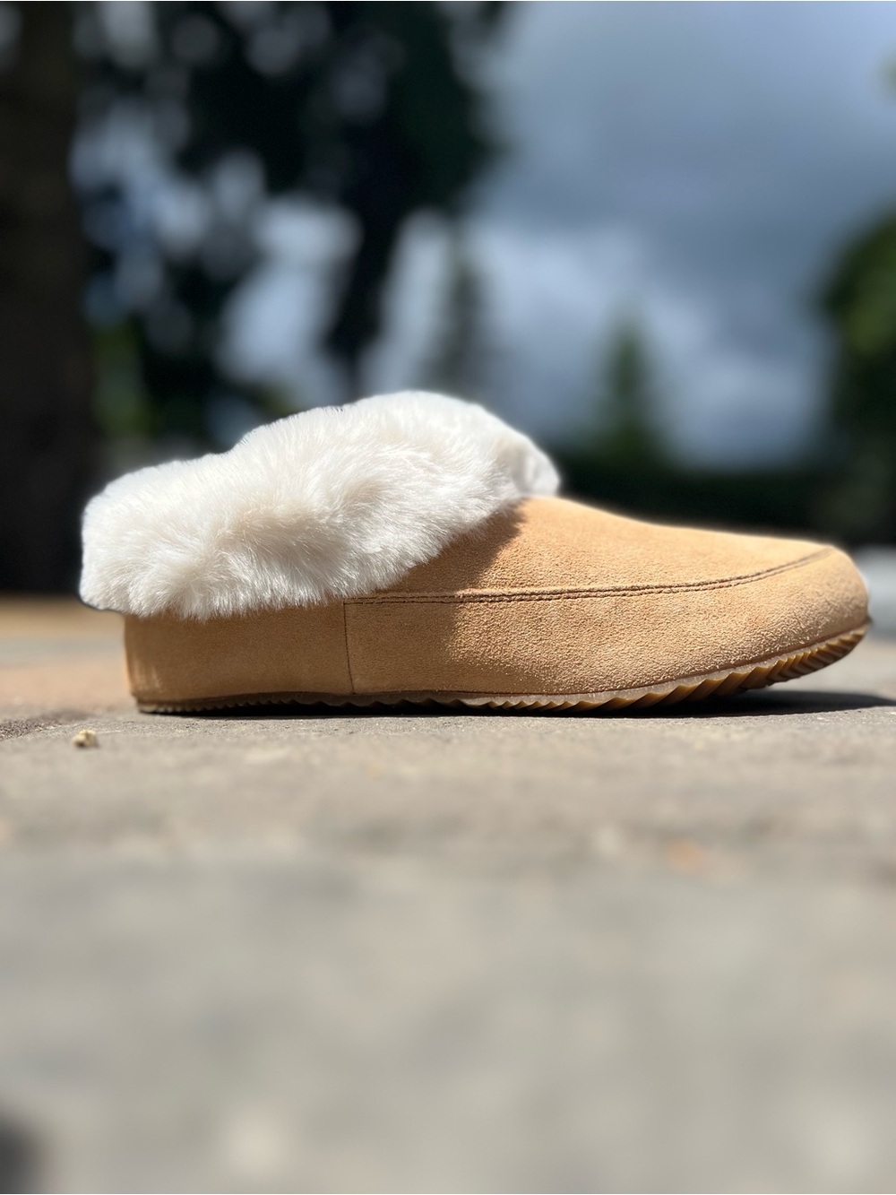 Sorel Go Coffee Run Slippers Tawny Buff/Natural Suede Shearling Lined Women 8